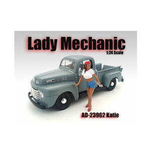 American 23962 Brand New 124 Scale Of Lady Mechanic Katie Figurine For