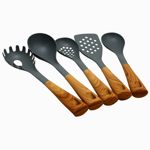 Oster 112066.05 Everwood Kitchen Nylon Tools Set With Wood Inspired Ha
