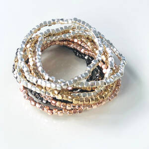 Claudia B9009.5 Beaded Bracelet (metallic)