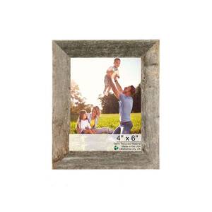 Homeroots.co 380363 7x8 Natural Weathered Grey Picture Frame With Ease