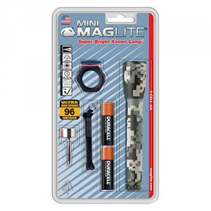 Maglite M2AMRC Aa Combo Pack Universal Camo Pattern