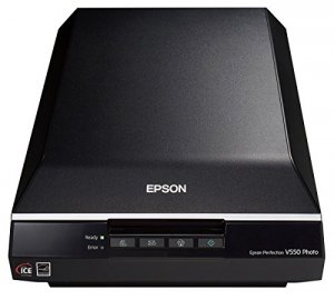 Epson B11B210201 Perfection V550 - Flatbed Scanner - Desktop - High-sp