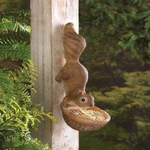 Songbird 10016127 Scurrying Squirrel Birdfeeder