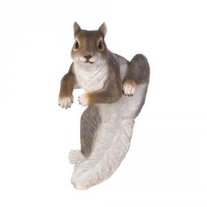 Summerfield 10017279 Climbing Quot;chipquot; Squirrel Decor