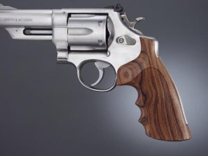 Hogue 29301 Sw N Frame Round Butt Revolver Pau Ferro Checkeredh Wood G