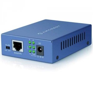 Amcrest AMPS5E4P-AT-65 Amcrest 5-port Power Over Ethernet Poe S