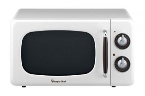 Magic RA50850 .7 Cubic Ft 700-watt Retro Microwave (white) Mcpmcd770cw