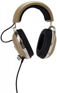 Koss PRO4AA Brand New  35-10220 Full Size Studio Headphones