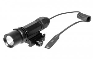 Utg LTEL202RA 400 Lumen Combat Led Weapon Light 4.3 Inch Integral Moun