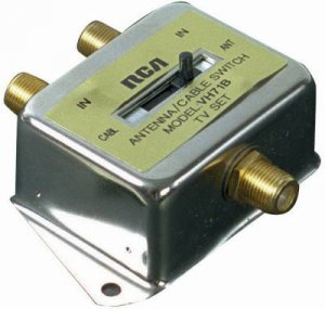 Voxx VH71R Rca(r)  2-way A-b Coaxial Cable Slide Switch