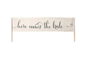 Bulk AF561 Shabby Chic Here Comes The Bride Banner