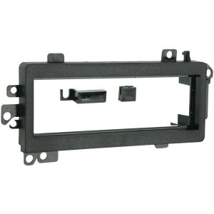 Metra 99-6700 Dash Kit