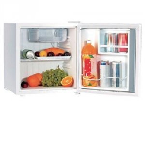 Curtis Curtis 1.6 Cu Ft Bar Fridge Wht