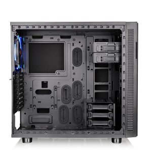 Thermaltake CA-1E3-00M1WN-03 With A Durable 4mm Thick Tempered Glass W