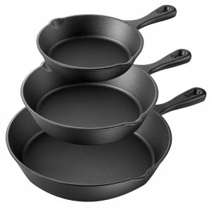 Megachef MCCI-455 Pre-seasoned 3 Piece Cast Iron Skillet Set