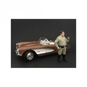 American 77466 Highway Patrol Officer Talking On The Radio Figurines  