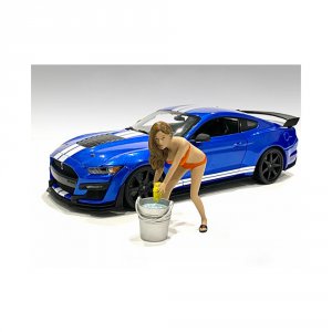 American 76364 Brand New 124 Scale Of Cindy With A Bucket Bikini Car W