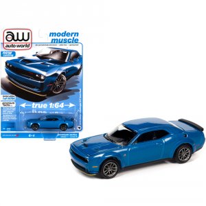 Autoworld 64302-AWSP061B Brand New 164 Scale Diecast Car Model Of 2019