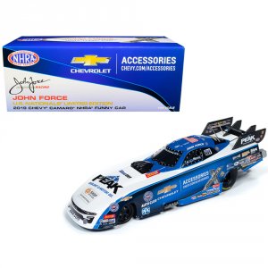 Autoworld CP7647 Brand New 124 Scale Diecast Car Model Of 2019 Peak Ch