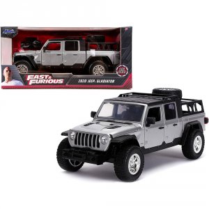 Jada 31984 2020 Jeep Gladiator Pickup Truck Silver With Black Top Fast