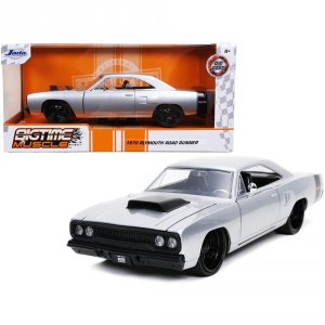 Jada 32306 1970 Plymouth Roadrunner 440 Silver Metallic With Black Str