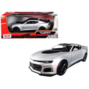 Motormax 79351s 2017 Chevrolet Camaro Zl1 Silver With Black Stripe 124