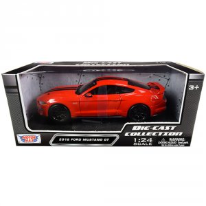 Motormax 79352rdbk 2018 Ford Mustang Gt 5.0 Red With Black Stripes 124