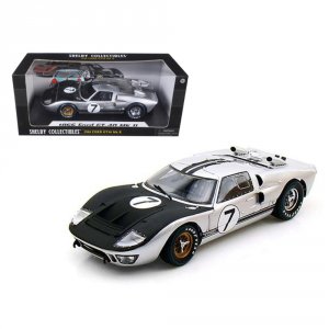 Shelby SC404 1966 Ford Gt-40 Mk Ii 7 Silver 118 Diecast Model Car By