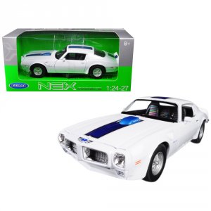 Welly 24075W 1972 Pontiac Firebird Trans Am White 124 - 127 Diecast Mo