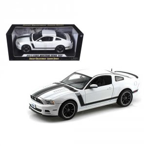 Shelby SC452 2013 Ford Mustang Boss 302 White With Black Stripes 118 D