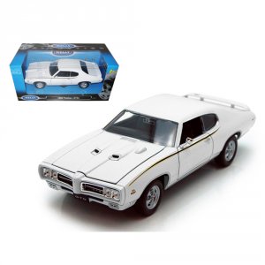 Welly 22501w 1969 Pontiac Gto Judge White 124 Diecast Car By