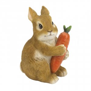 Summerfield 10019081 Rabbit Hugging Carrot Garden Figurine