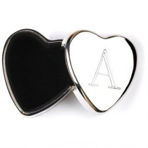 Accent 14567 Velvet-lined Monogram Heart Boxes (72)