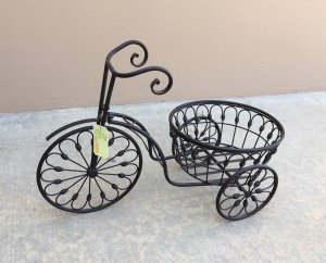 Summerfield 13185 Iron Tricycle Plant Stand