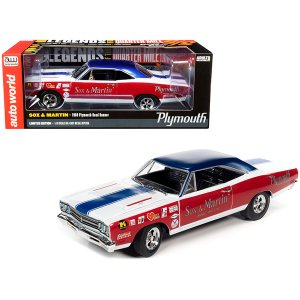 Autoworld AW276 1969 Plymouth Road Runner Sox  Martin Lotqm Legends Of