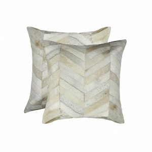 Homeroots.co 328295 18 X 18 X 5 Natural, Cowhide - Pillow 2-pack