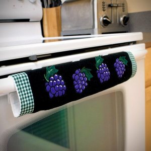 Generic OH-GRP Oven Door Handle Cover With Grape Design