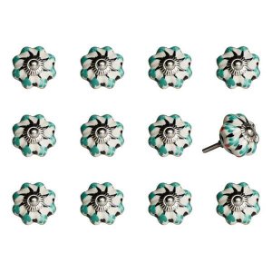 Homeroots.co 321702 1.5 X 1.5 X 1.5 White, Green And Black - Knobs 12-