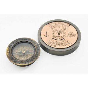 Homeroots.co 364222 Set Of 2 100 Year Calendar And Compass Quote