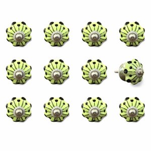 Homeroots.co 321685 1.5 X 1.5 X 1.5 Yellow, Green And Silver - Knobs 1