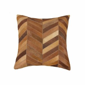 Homeroots.co 316841 18 X 18 X 5 Tan - Pillow