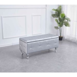 Homeroots.co 302893 Silver Tufted Hard Wood Storage Bench