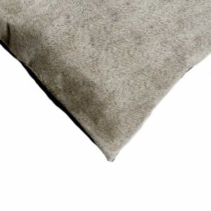 Homeroots.co 316709 18 X 18 X 5  Gray Cowhide - Pillow