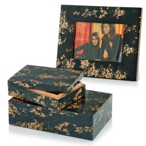 Homeroots.co 354739 2 X 8.5 X 10.5 Black And Gold Bone 5x7 Photo Frame