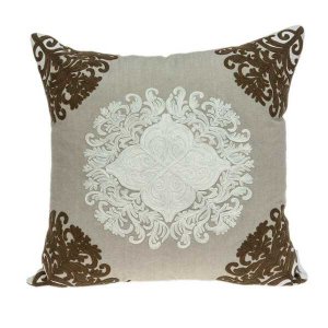 Homeroots.co 334031 20 X 0.5 X 20 Traditional Beige Pillow Cover