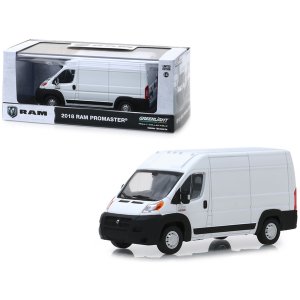 Greenlight 86152 2018 Ram Promaster 2500 Cargo Van High Roof Bright Wh