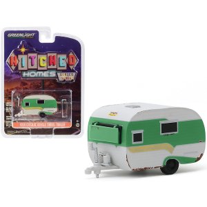 Greenlight 34070A 1959 Catolac Deville Travel Trailer Green And White 