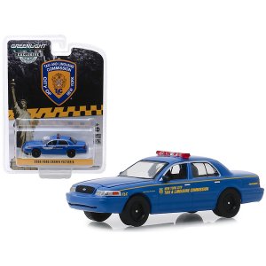 Greenlight 30092 2006 Ford Crown Victoria New York City Taxi And Limou