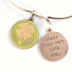 Gleeful RT-LUCK-AVOC-BRA Avocado Luck Token Charm Bracelet