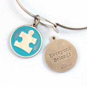 Gleeful RT-EVERYON-AQUA-BRA Everyone Belongs Token Charm Bracelet  Cha